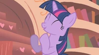 Twilight have slumber party S1E8