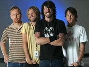 4393 foo-fighters1