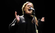 Adele-at-the-Tabernacle-L-007