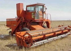 White 5542 combine