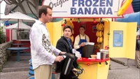 1x05 Charity Drive (16)