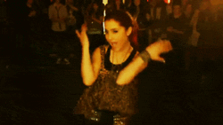 Ariana3