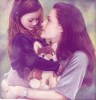 Renesmee.and.bella