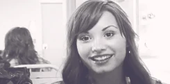 Demi1