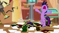 Twilight standing S02E20