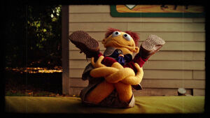 TheMuppets-(2011)-WalterYoga