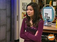 CarlycrossesherarmsstareatSam