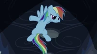 Rainbow Dash trying to be unnoticed S2E24