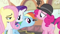 Rainbow Dash dove in S2E24