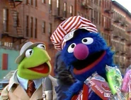 Grover Icecreamseller