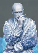Mr. Freeze (Arnold Schwarzenegger) 3