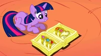 Twilight with the Elements of Harmony S2E02