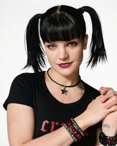 Pauley+perrette
