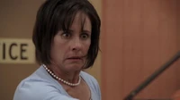 3x07 - Carolyn takes hostage