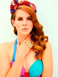 2011LanaDelRey10PR300112