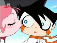 Jinmay kisses Chiro
