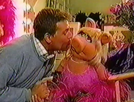 Kiss Piggy Reinout Oerlemans