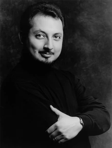 Armando Gama