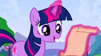 Twilight telling Rarity S2E25
