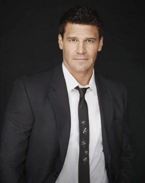 Seeley-booth-promo-pic 558x700