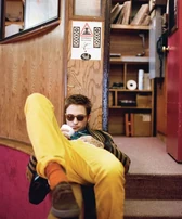 Robert-pattinson-blackbook-0912- (4)