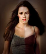 BellaSwanNewMoonTS-1