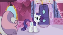 Rarity trying to be nice to Sweetie Belle S02E05