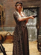 Armed Witch (2)
