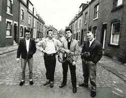 Cropped Welton Grove