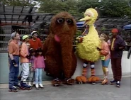 2835o