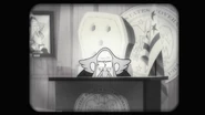 S1e8 trembley desk