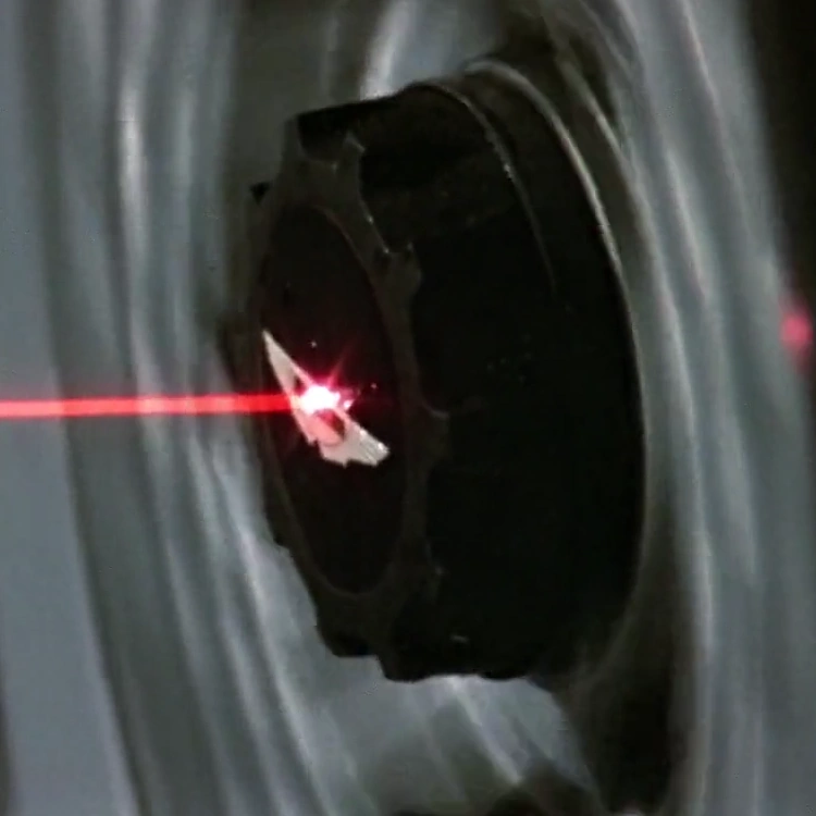 V8 Vantage - Laser