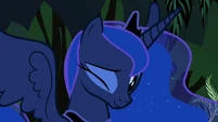 Princess Luna wink S02E04