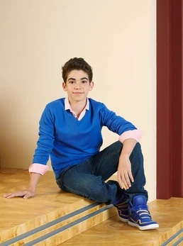 Jessie-season2-014