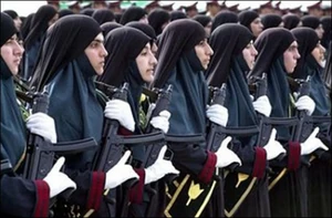 Amra'a soldiers marching