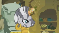 Zecora explains "this plant just wants a laugh" S1E09