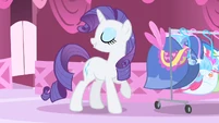 Rarity beautiful glow S1E20