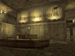 Statesman Hotel lobby