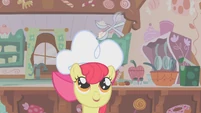 Apple Bloom gazing at spinning teaspoon of vanilla S1E12
