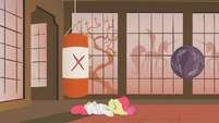 Karate fail S1E12