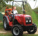 MF 3435 GE Gardener MFWD (Uzel) - 2006