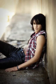 New-photoshoot-of-Boo-Boo-Stewart-Eclipse-s-Seth-Clearwater-twilight-series-7896580-333-500