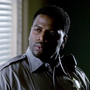 Policeofficer4x07