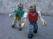 Walking-Dead-Mini-Amazon-02