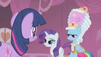 Rarity is grateful for Twilight's appreciation S1E10