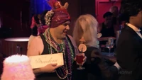 2x08 Queen for a Day (28)