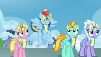 Rainbow flying down S3E07