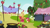 Granny Smith 'And just in time' S3E08