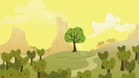 Bloomberg planted on top of a hill S1E21