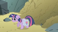Twilight uneasy S1E7